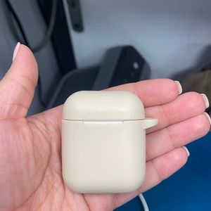 Apple AirPods